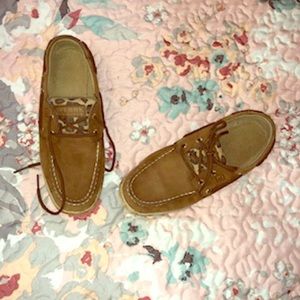 Sperry size 5W